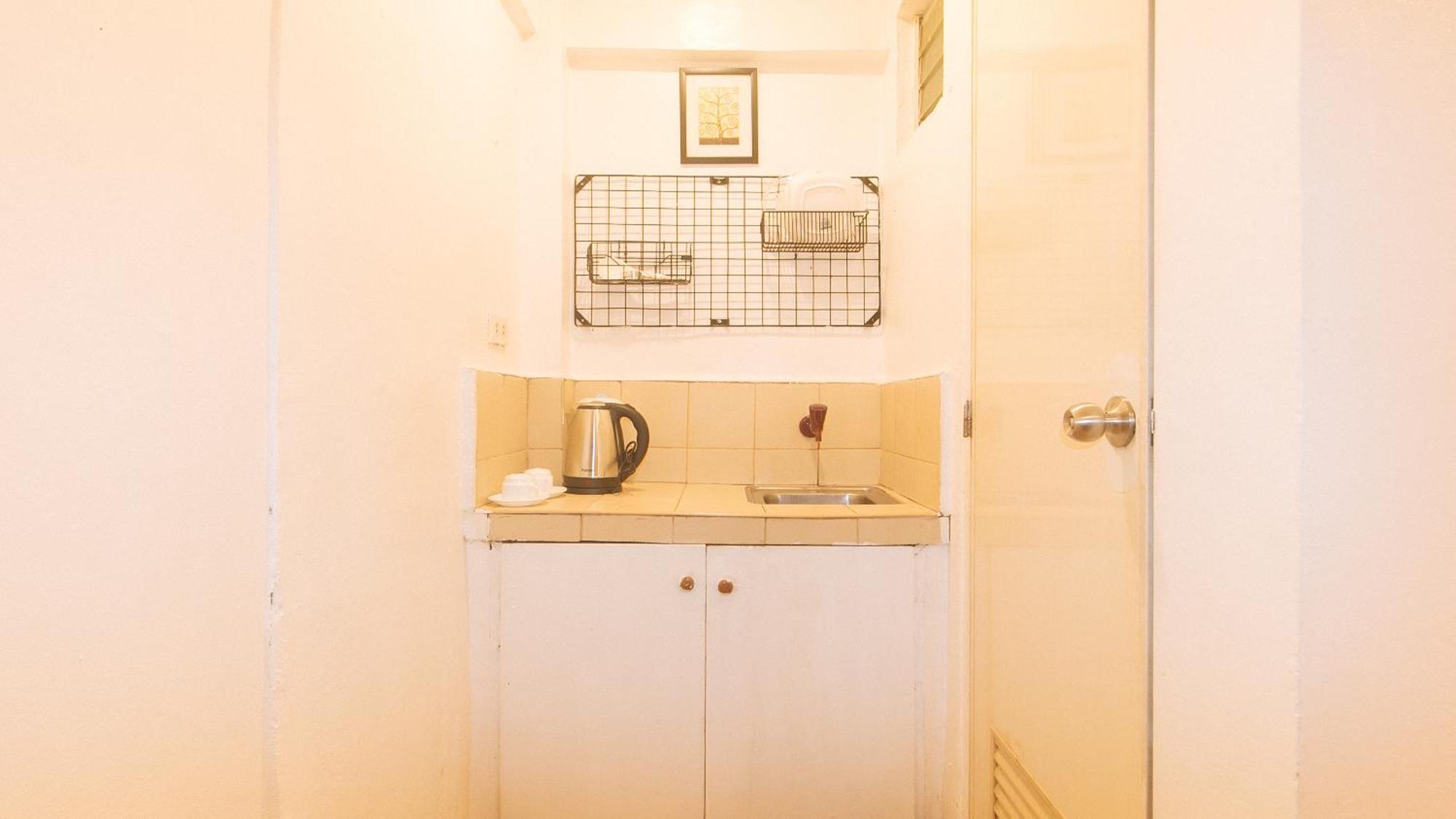 Reddoorz At City Stay Inns Marilao Lias Esterno foto